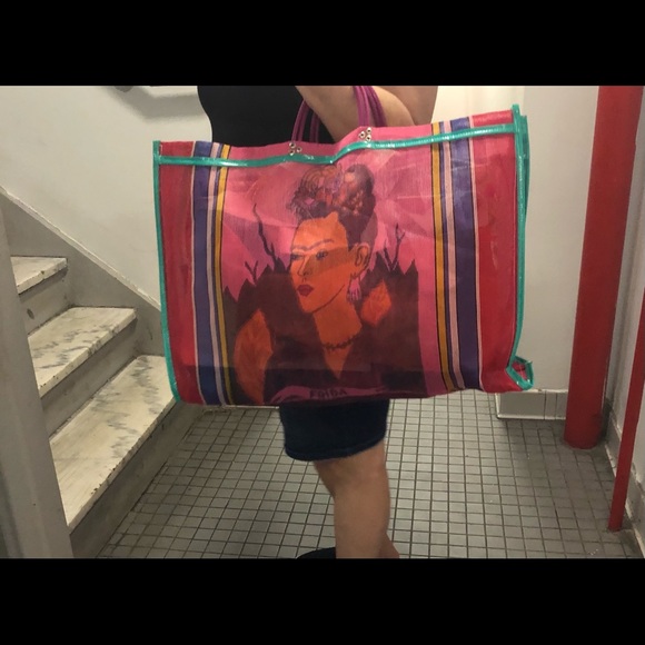 New XL Frida Khalo mesh shopping bag - Picture 9 of 13